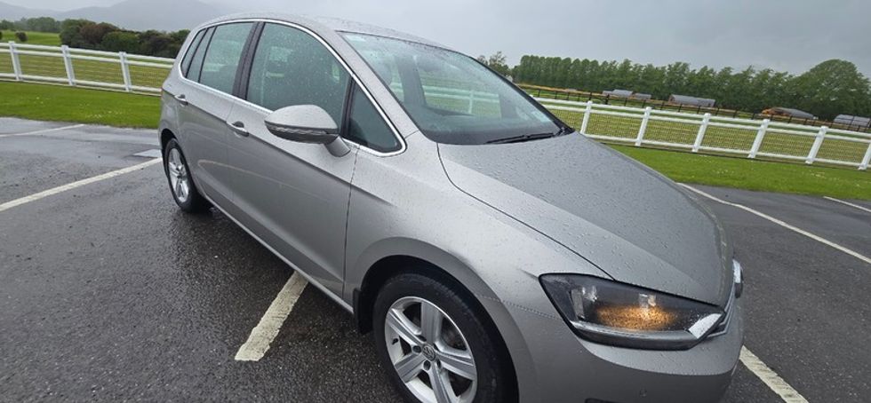 2015 Volkswagen Golf SV