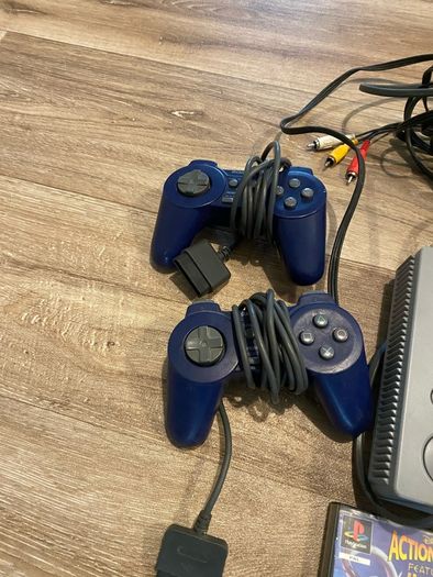PS console and games 7502