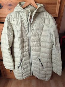 Light feather jacket size 12 minty colour
