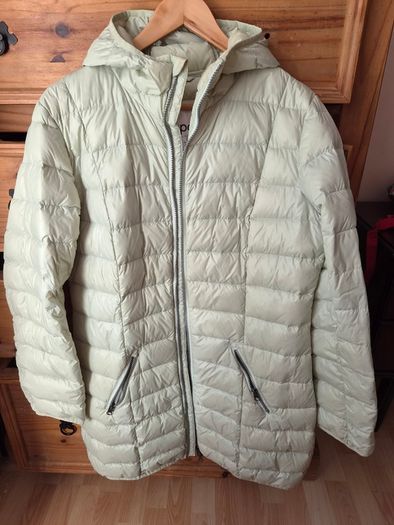 Light feather jacket size 12 minty colour