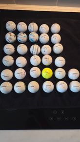 32 taylormade and titlest balls