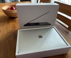 MacBook Pro 13 (2018)Excellent condition