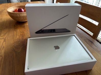 MacBook Pro 13 (2018)Excellent condition