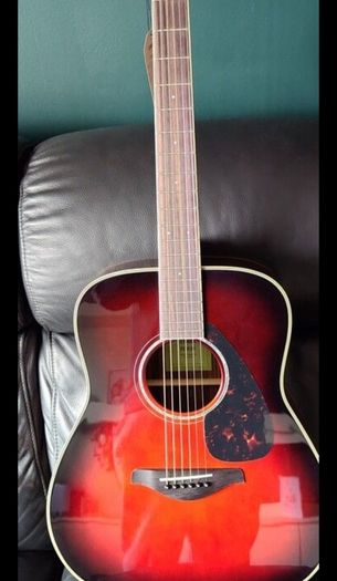Yamaha FG830 Tobacco brown sunburst