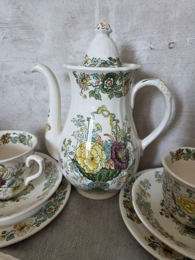 Coffee/Tea Set Mason's