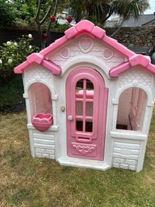 Step2 Sweetheart Playhouse
