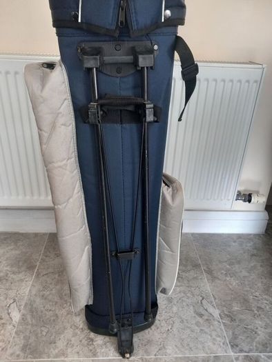 Golf king Golf bag with stand.