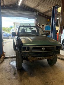 98 Toyota hilux