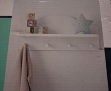 Kids floating shelf with hooks