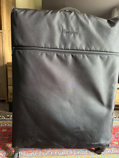 it Luggage suitcase large light weight