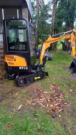 Hightop Ht15 Pro mini digger - kubota engine