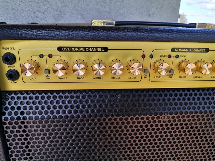 Fame VS5012 Valve Amp