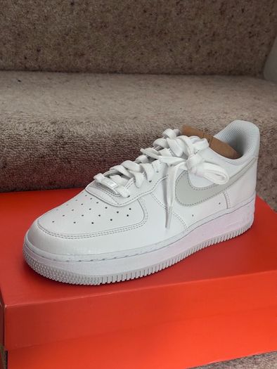 Nike Airforce 1 - Brand New!