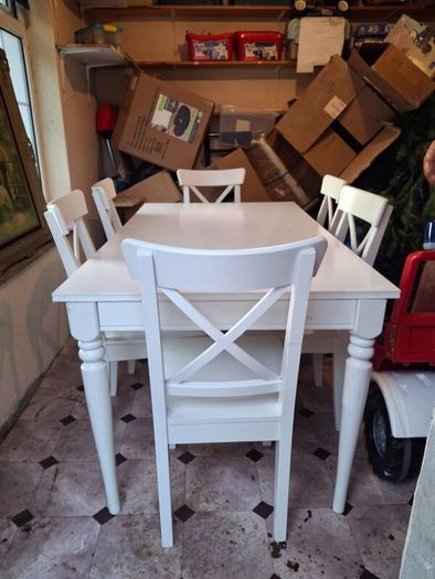 Extendable Timber Table with 6 Solid Chairs 85