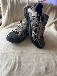 Dior B30 Size 9 Uk
