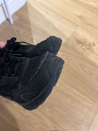 Black Nike air force size 3.5