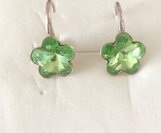 sterling silver peridot earrings