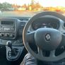 Renault Trafic Crew Cab Image 7