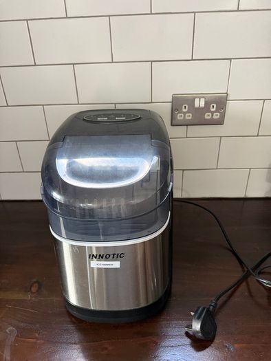 Counter top Ice Making Machine