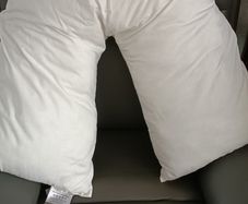 v pillow