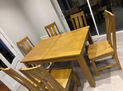 140cm-180cm Oak Extendable Dining Table