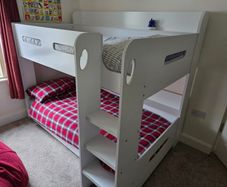 Bunk bed with matresses