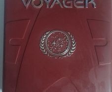Star Trek: Voyager - Season 1 (1995) [DVD Collector's Plastic Hardcase Box]