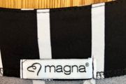 Magna 2 pocket tunic size 28/30