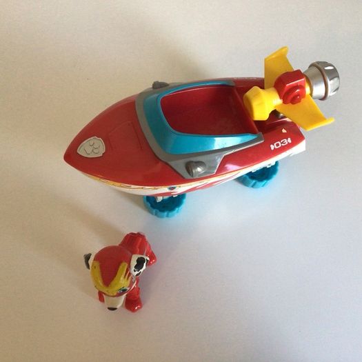 Paw Patrol Marshall and Speedboat