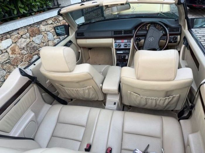 Mercedes-Benz Rare E320 Sportline Cabriolet