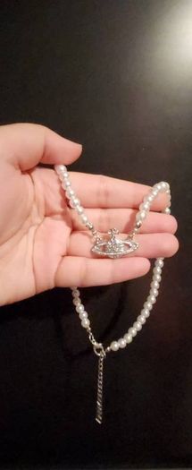 Saturn and Faux Pearl Necklace / Choker