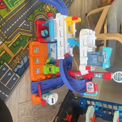 Toot Toot Garage