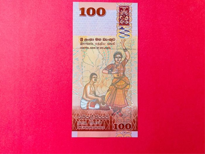 Sri Lanka  100  Rupees. 2010 . Pick  125a ( Uncirculated )