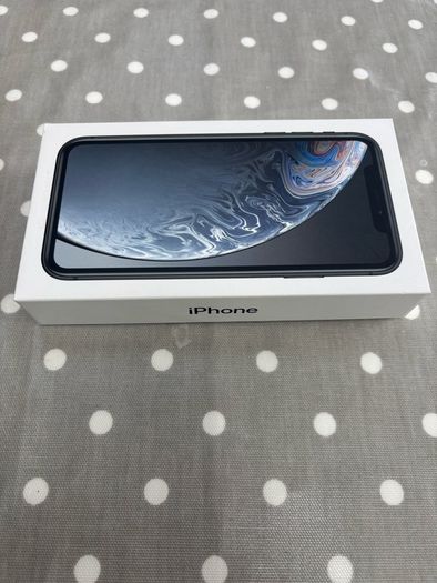 iPhone XR