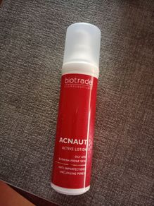 Face lotion acnaut
