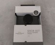 Set of 4 Knobs (NEW)