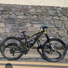 enduro mountain bike