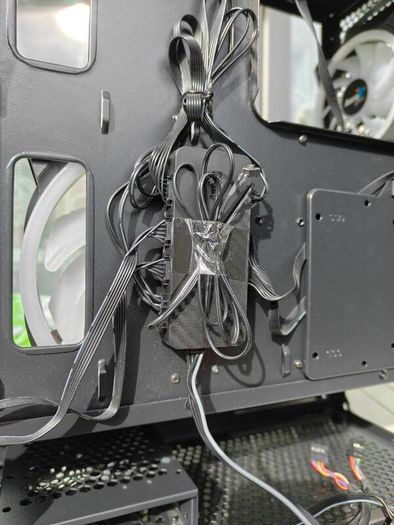 PC Case E-ATX 6 RGB Fans + Fan Controller