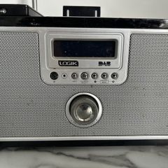 Logik LOG3007DI DAB/FM Radio with iPod Docking Station Black/Silver