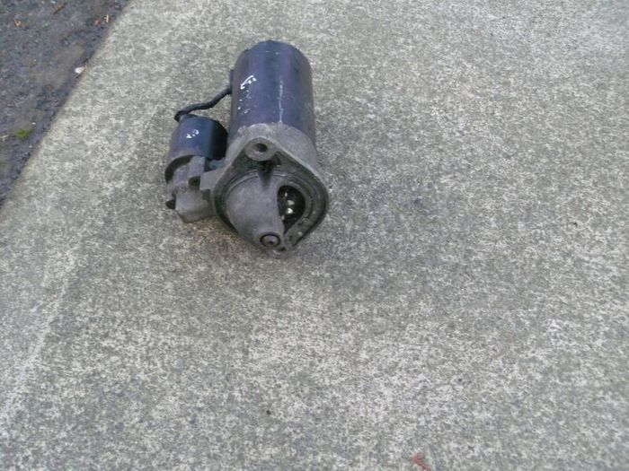 Toyota Carina E, Petrol Starter Motor.