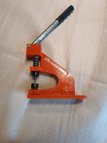 2x Manual Eyepress