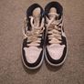 Air Jordan 1 Mid Image 2