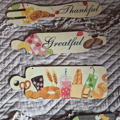 wall hangings