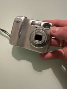 Nikon Coolpix 2200