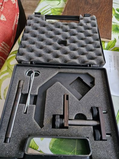 BMW engine lock