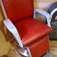 Barber chair