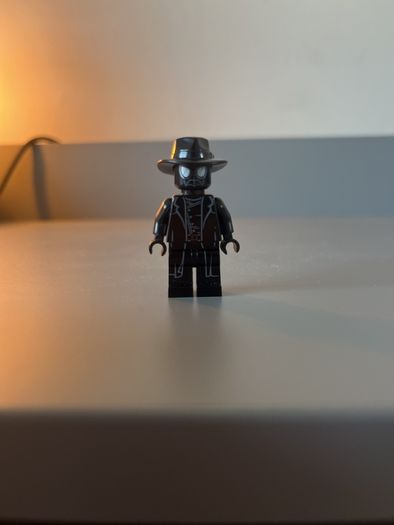 Lego Spiderman Noir Minifigure