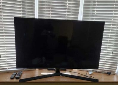 43" Samsung Smart TV