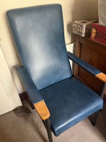 orthopaedic chair