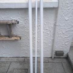 2x 5ft Fluorescent Lights with spare bulb